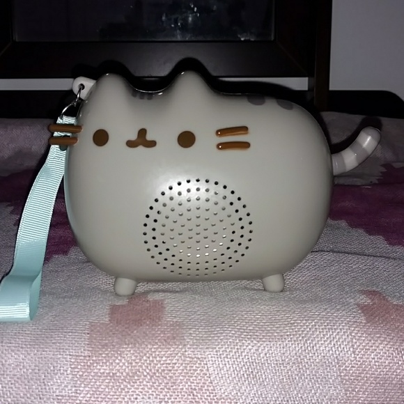 Pusheen Bluetooth speaker - Picture 1 of 4